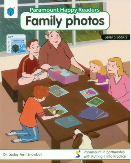 PARAMOUNT HAPPY READERS: FAMILY PHOTOS L-5 BOOK 2 - Paramount Books   